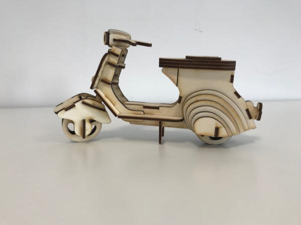 Motorroller als 3D Großmodell